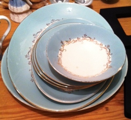 ...random plates to match the teacups above...